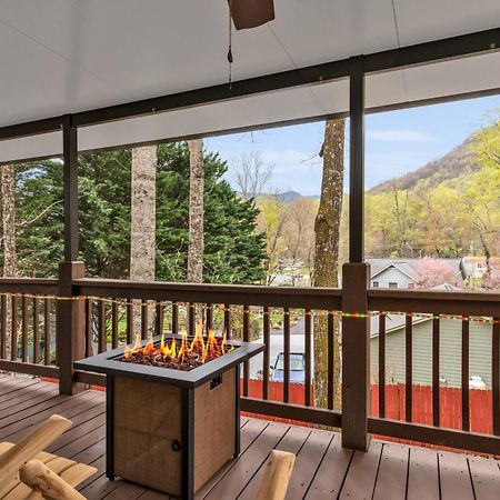 Soco Serene Cabin In The Heart Of Maggie Valley Exteriör bild
