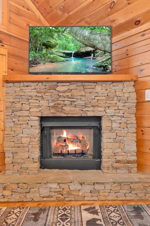 Soco Serene Cabin In The Heart Of Maggie Valley Exteriör bild