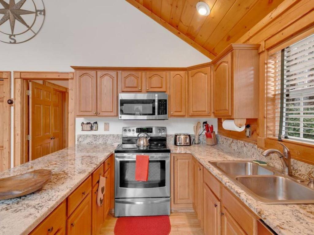 Soco Serene Cabin In The Heart Of Maggie Valley Exteriör bild