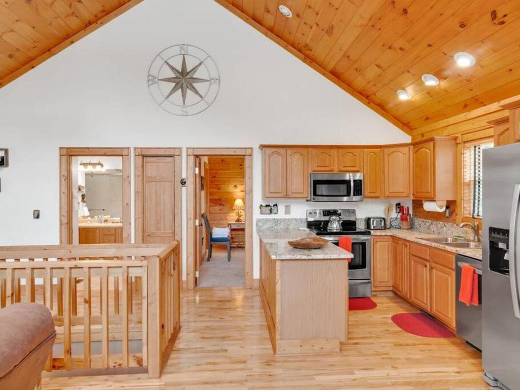 Soco Serene Cabin In The Heart Of Maggie Valley Exteriör bild