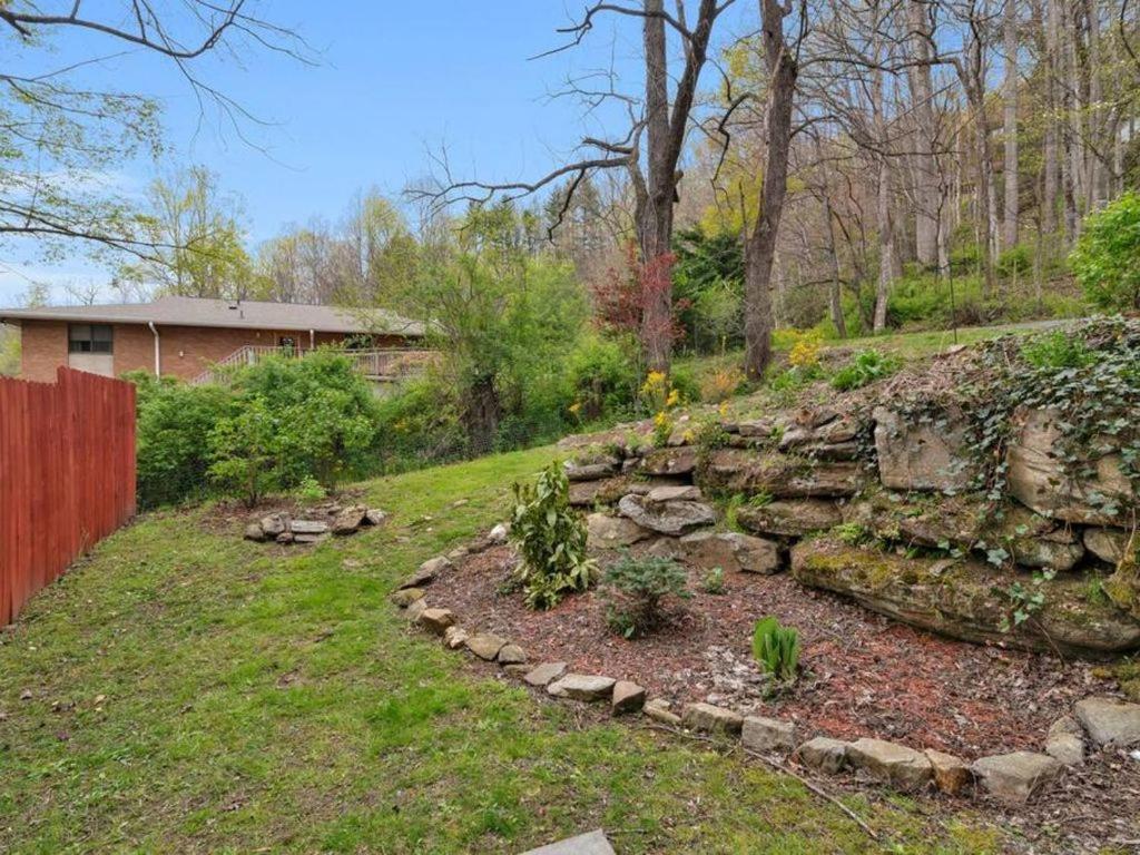 Soco Serene Cabin In The Heart Of Maggie Valley Exteriör bild