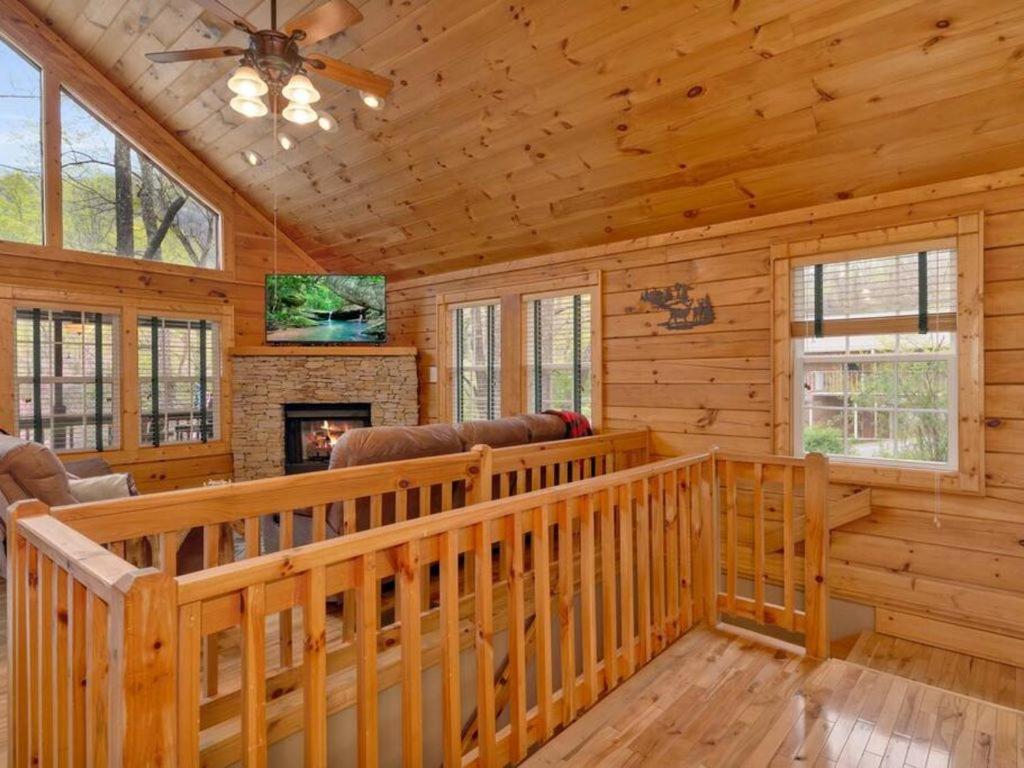 Soco Serene Cabin In The Heart Of Maggie Valley Exteriör bild