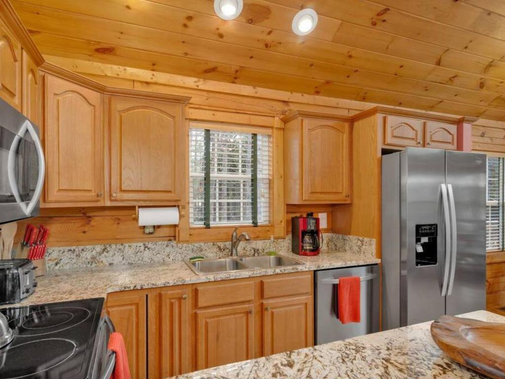Soco Serene Cabin In The Heart Of Maggie Valley Exteriör bild